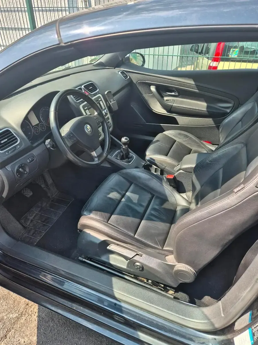Occasion VW Eos 140 PK (102 kW) 2009 Zwart Cabriolet