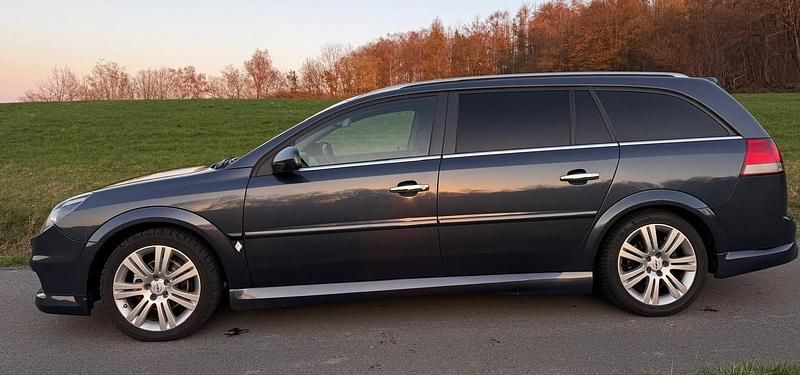 Gebraucht Opel Vectra 150 PS (110 kW) 2009 Blau Kombi