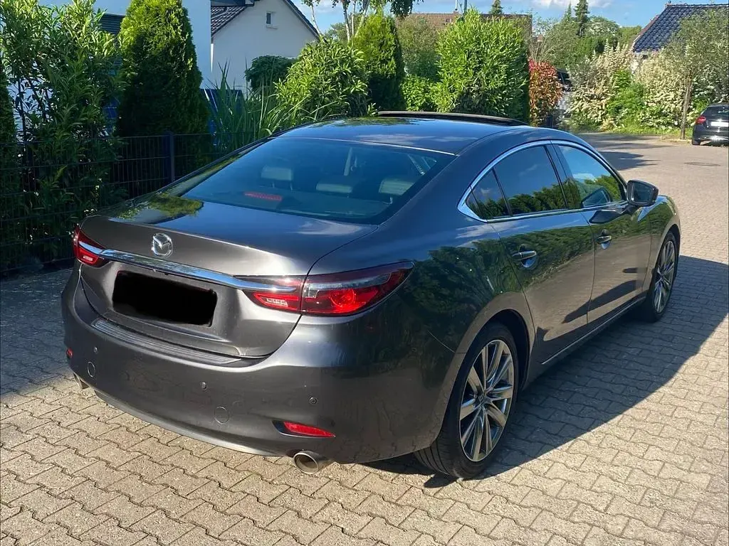 Gebraucht Mazda 6 Sports-Line 194 PS (142 kW) 2019 Grau Limousine
