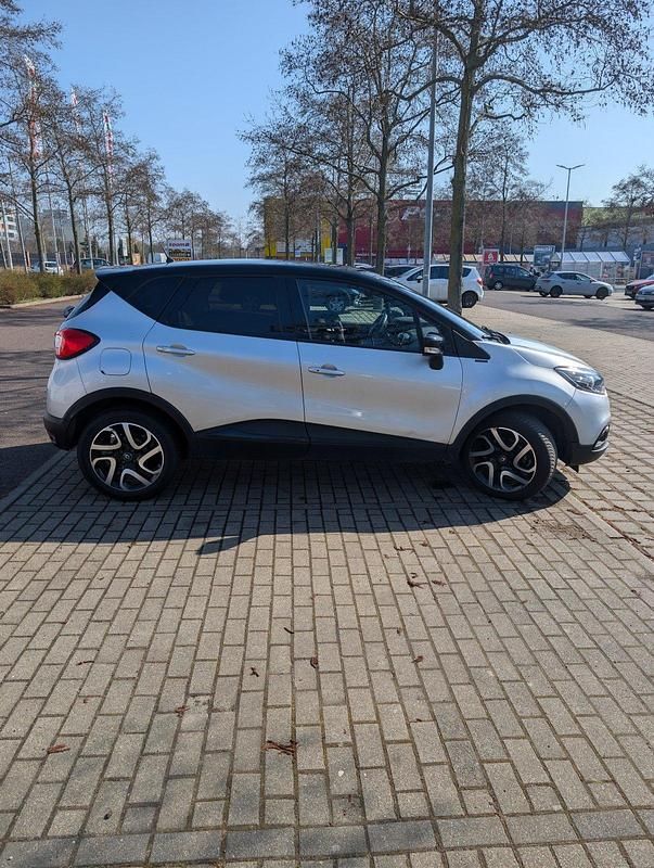 Gebraucht Renault Captur Intens 90 PS (66 kW) 2017 Grau SUV