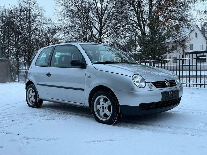 Silber Gebraucht 2004 VW Lupo Basis Kleinwagen | 1.690 € (Etwas zu teuer) - Bild 1/4
