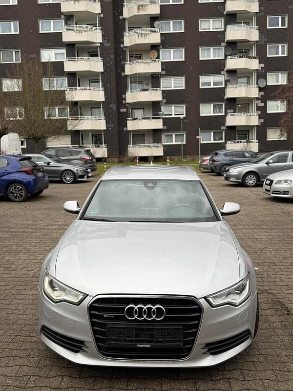 Gebraucht Audi A6 S-Line 150 PS (110 kW) 2014 Silber Limousine