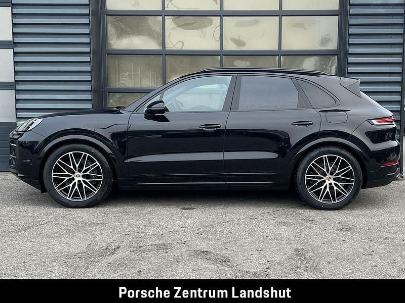 Neu Porsche Cayenne Black Edition 354 PS (260 kW) 2025 Chromitschwarzmetallic SUV