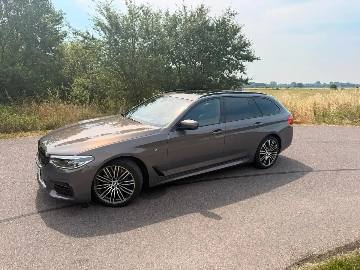 Gebraucht BMW 540 M Sport 340 PS (250 kW) 2019 Andere farben Kombi