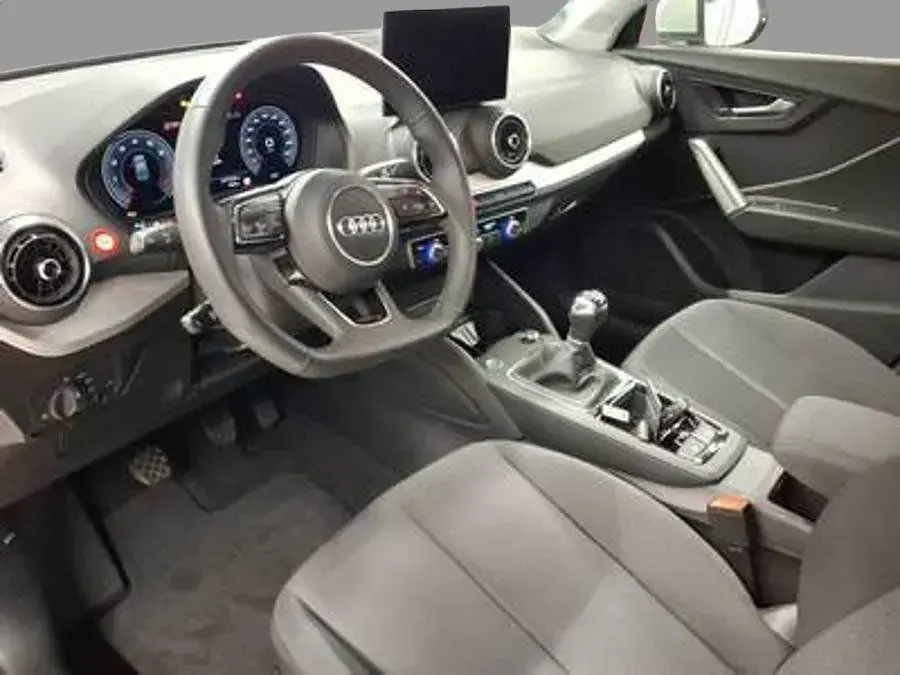Gebraucht Audi Q2 Advanced Plus 116 PS (85 kW) 2025 Silber SUV
