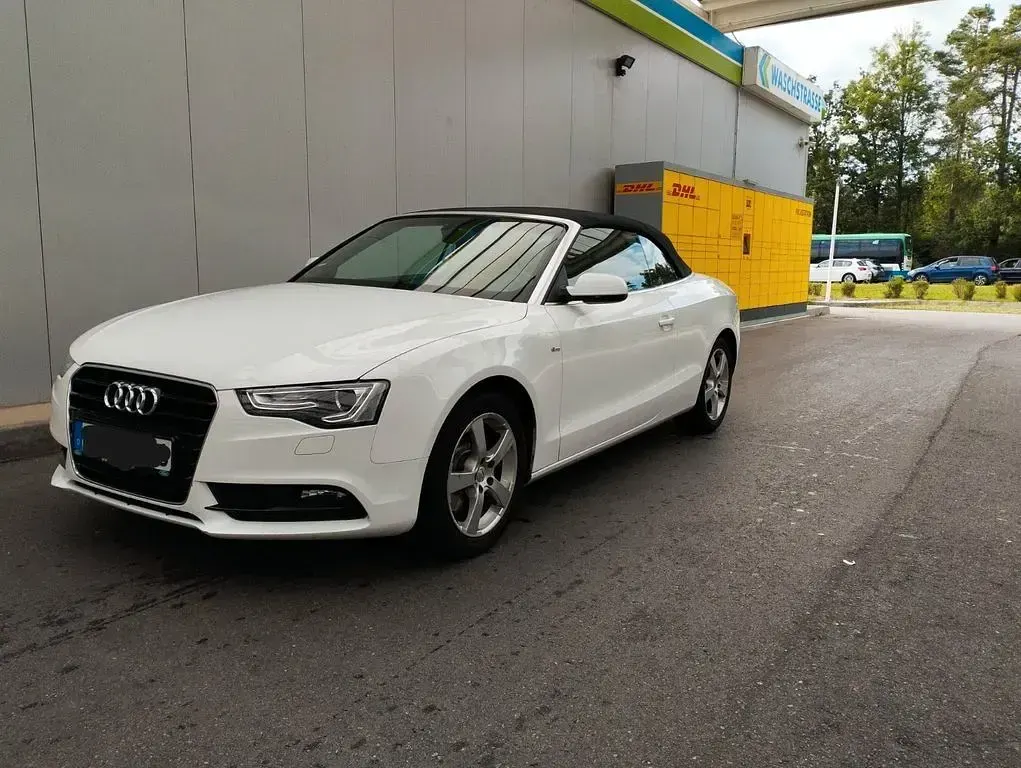 Gebraucht Audi Cabriolet Sport 170 PS (125 kW) 2013 Weiß Cabrio