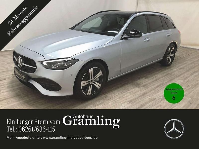 Silber Gebraucht 2023 Mercedes C200 Avantgarde Limousine | 40.899 € (Fairer Preis) - Bild 1/4
