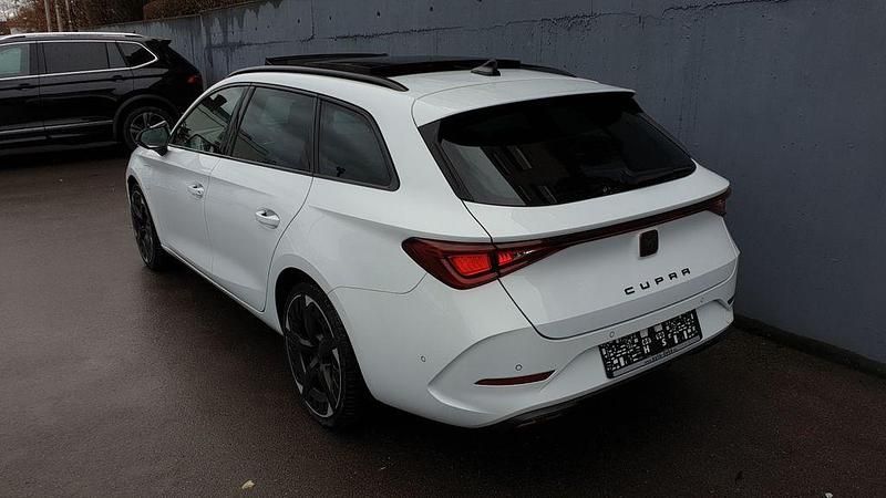 Gebraucht Cupra Leon 245 PS (180 kW) 2021 Weiß Limousine