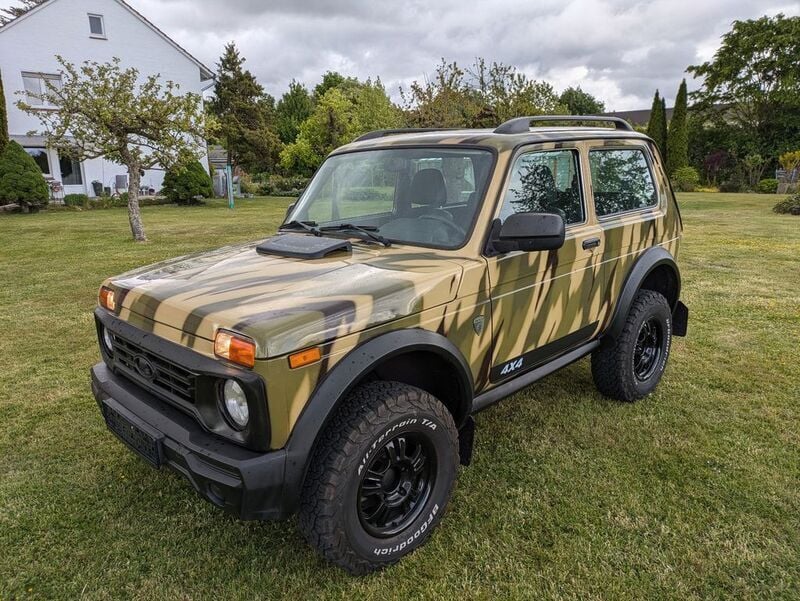 Gebraucht 2019 Lada niva SUV | 14.950 € (Fairer Preis) - Bild 1/4