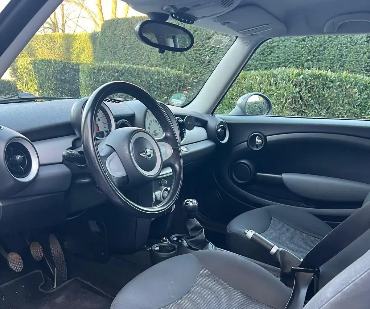 Gebraucht Mini Cooper 120 PS (88 kW) 2008 Silber Kleinwagen