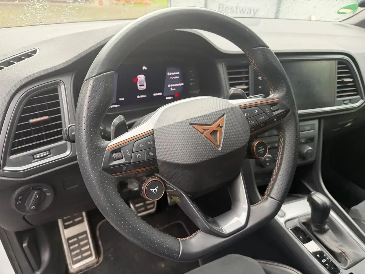 Gebraucht Cupra Ateca 300 PS (220 kW) 2022 Weiß SUV