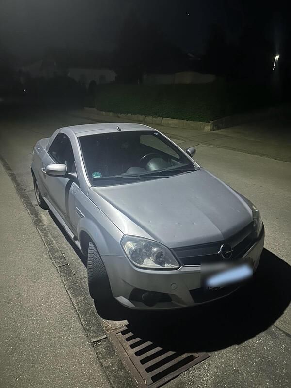 Andere außenfarben Gebraucht 2006 Opel Tigra Cabrio | 690 € (Superpreis) - Bild 1/1