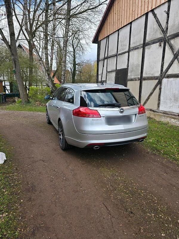 Gebraucht Opel Insignia OPC 194 PS (142 kW) 2013 Silber Kombi