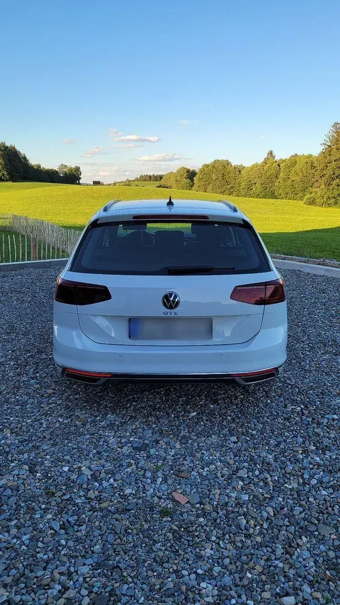 Gebraucht VW Passat GTE 218 PS (160 kW) 2021 Weiß Kombi
