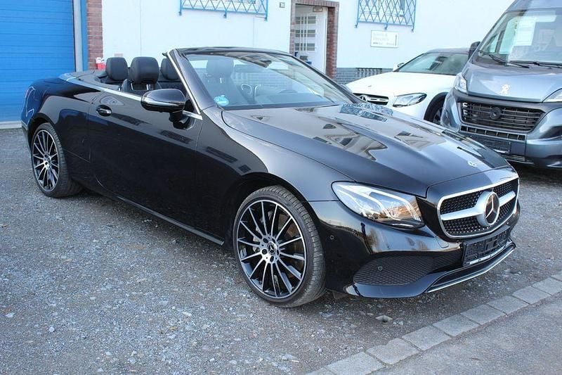 Gebraucht Mercedes E400 333 PS (244 kW) 2018 Schwarz Cabrio