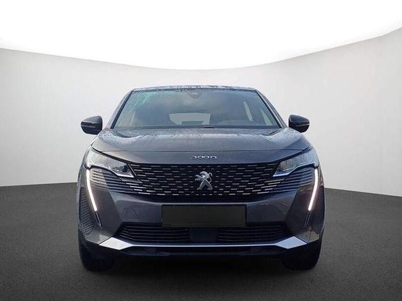 Gebraucht Peugeot 3008 Active 131 PS (96 kW) 2023 Grau Limousine