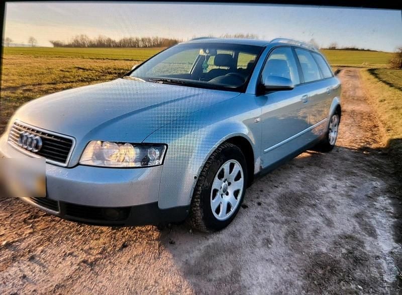 Gebraucht Audi A4 130 PS (95 kW) 2002 Blau Kombi