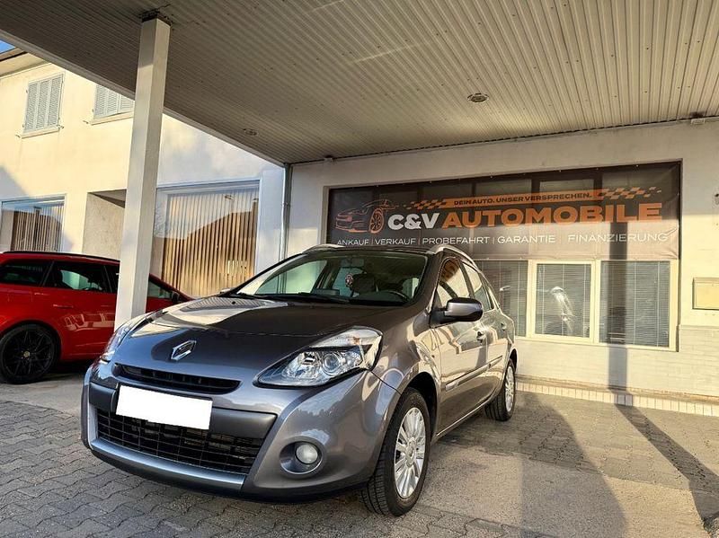 Gebraucht 2009 Renault Clio II Dynamique Limousine | 5.900 € (Teuer) - Bild 1/4