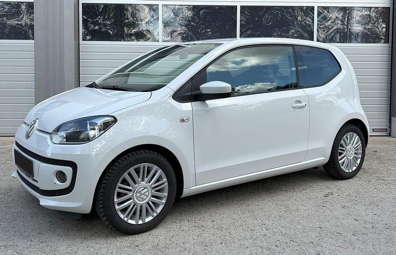 Weiß Gebraucht 2014 VW up! high up! Kleinwagen | 7.299 € (Fairer Preis) - Bild 1/4