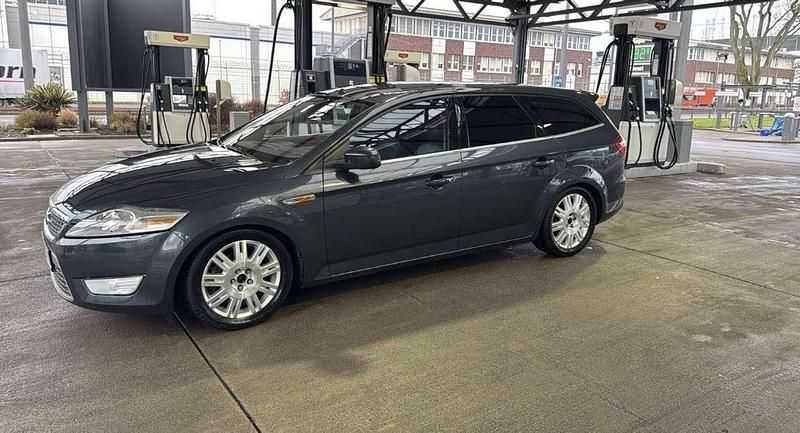 Gebraucht Ford Mondeo Titanium 140 PS (102 kW) 2007 Grau Kombi