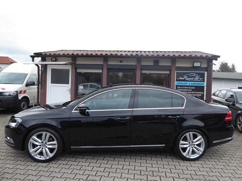 Gebraucht VW Passat Highline 160 PS (117 kW) 2013 Schwarz Limousine
