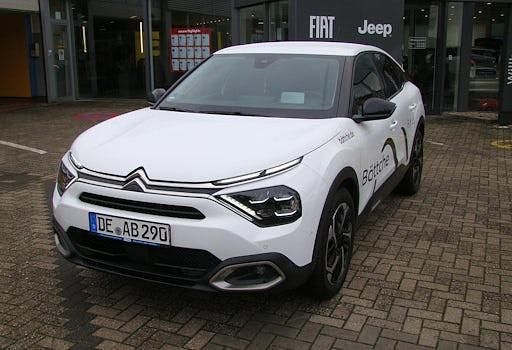 Gebraucht Citroën C4 Feel 131 PS (96 kW) 2021 Weiß Limousine