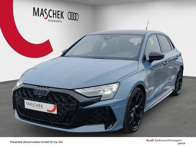Gebraucht Audi RS3 Sportback Ambiente 400 PS (294 kW) 2025 Kemoragrau metallic Kleinwagen