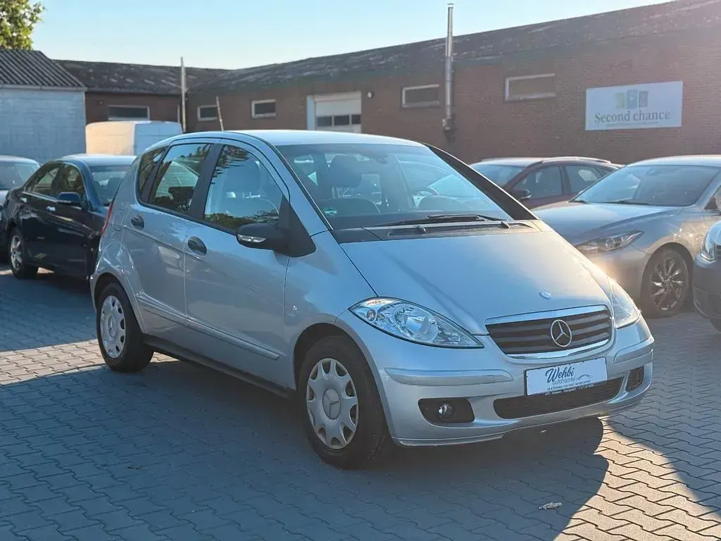 Gebraucht Mercedes A150 95 PS (69 kW) 2008 Silber Limousine