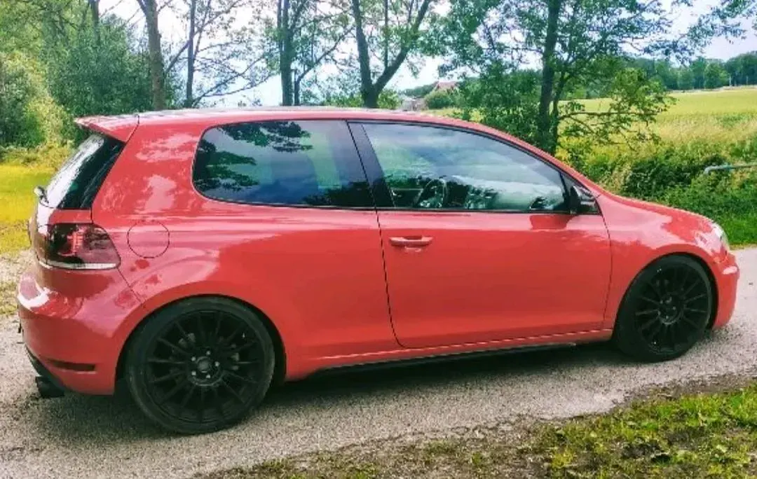 Gebraucht VW Golf GTI 211 PS (155 kW) 2009 Rot Coupé