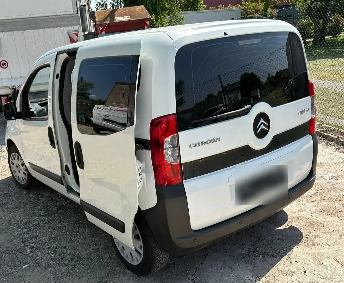 Gebraucht Citroën Nemo 75 PS (55 kW) 2011 Weiß Van / Kleinbus