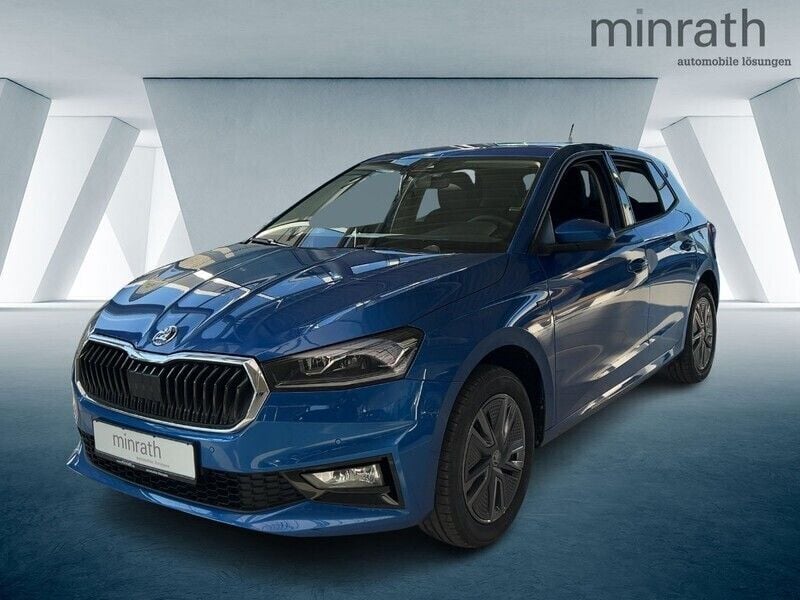 Neu Skoda Fabia Tour 95 PS (69 kW) 2025 Blau Kleinwagen
