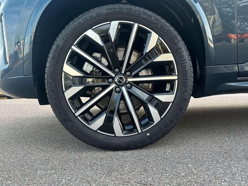 Usado Volvo XC90 Plus 455 HP (334 kW) 2025 Azul SUV