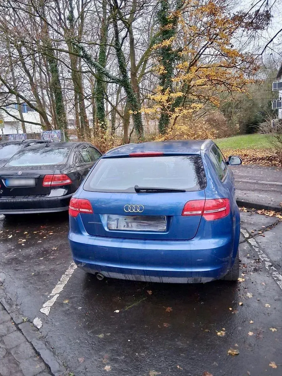 Gebraucht Audi A3 Ambiente 102 PS (75 kW) 2009 Blau Kleinwagen