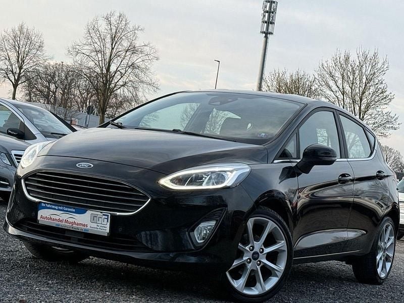 Usata Ford Fiesta Titanium 86 CV (63 kW) 2018 Nero Utilitaria