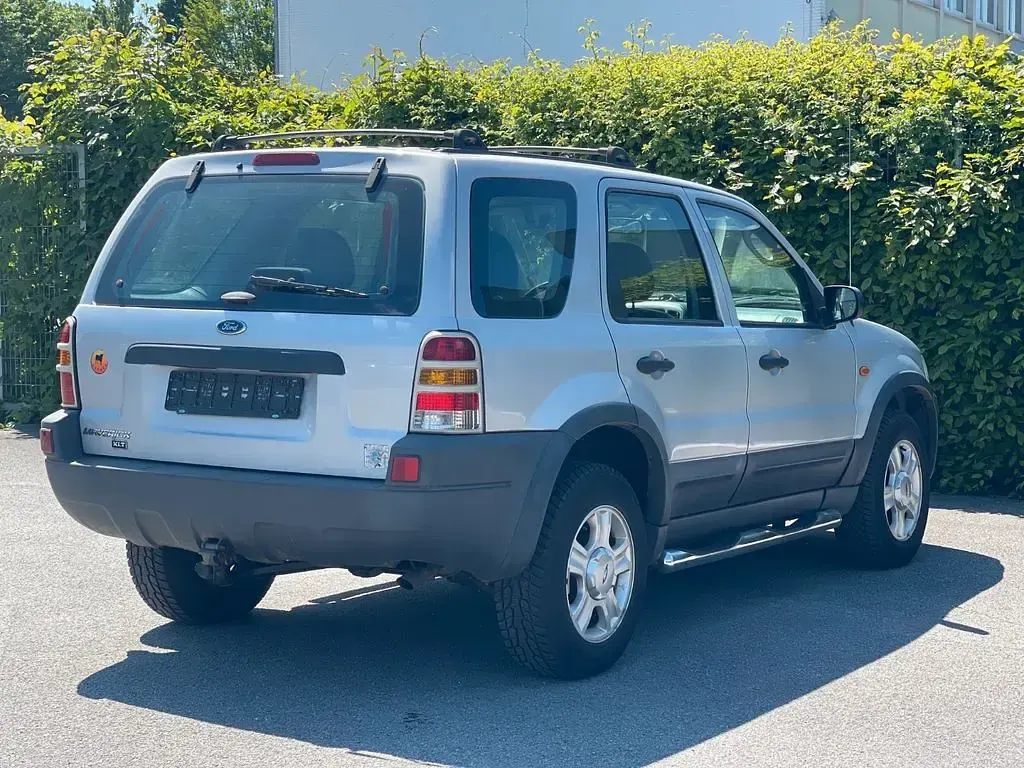 Gebraucht Ford Maverick 124 PS (91 kW) 2004 Silber SUV