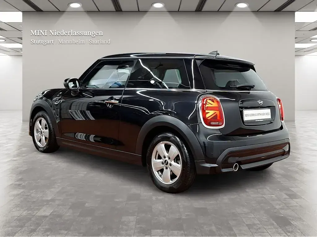 Gebraucht Mini Cooper 136 PS (100 kW) 2023 Schwarz Kleinwagen