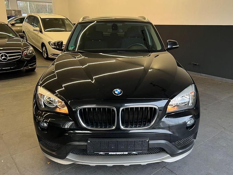 Gebraucht BMW X1 116 PS (85 kW) 2015 Schwarz SUV