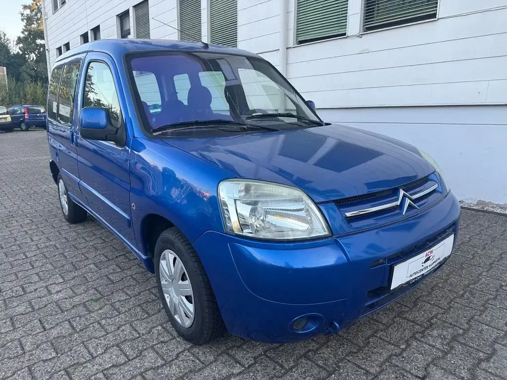 Gebraucht Citroën Berlingo 75 PS (55 kW) 2006 Blau Van / Kleinbus
