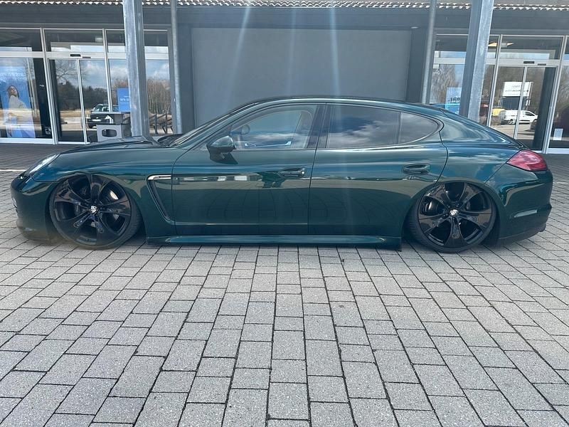 Gebraucht Porsche Panamera 4S 400 PS (294 kW) 2009 Grün Limousine
