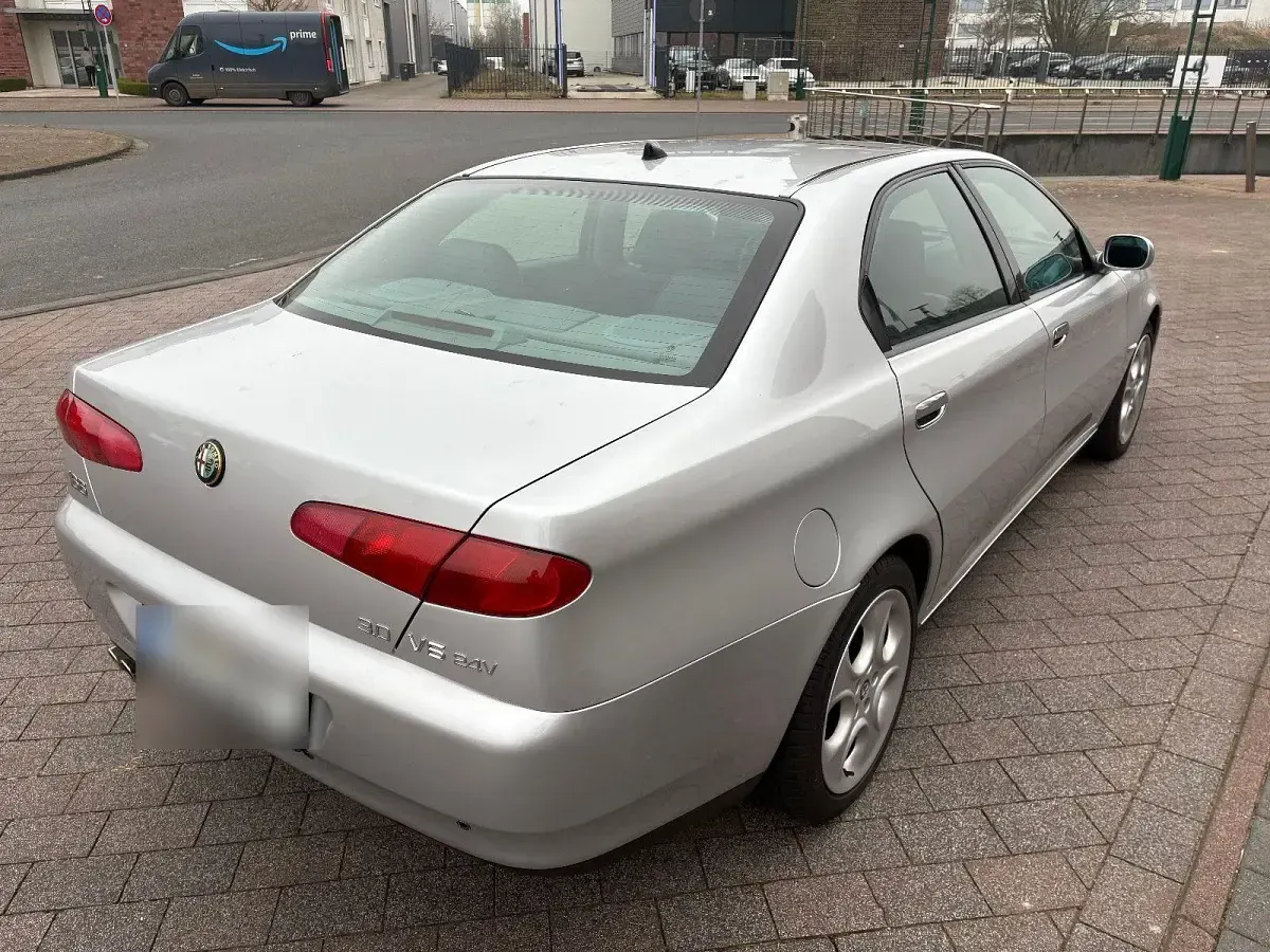 Gebraucht Alfa Romeo 166 Distinctive 226 PS (166 kW) 1999 Silber Limousine