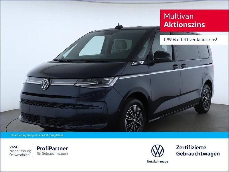 Blau (starlight blue (blau)) Gebraucht 2024 VW Multivan Style Van | 56.230 € (Etwas zu teuer) - Bild 1/4