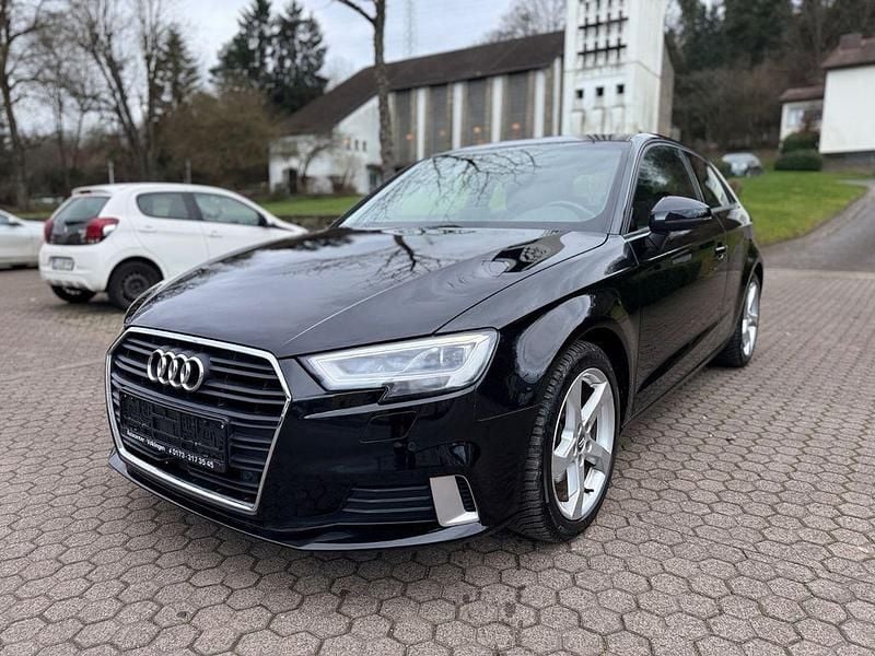 Schwarz Gebraucht 2017 Audi A3 Sport Kleinwagen | 15.999 € (Fairer Preis) - Bild 1/4