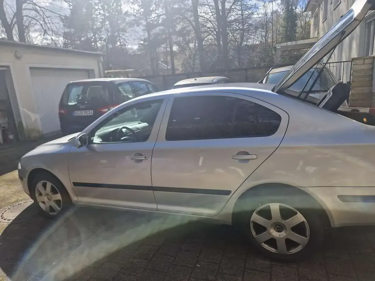 Gebraucht Skoda Octavia Elegance 150 PS (110 kW) 2006 Silber Limousine