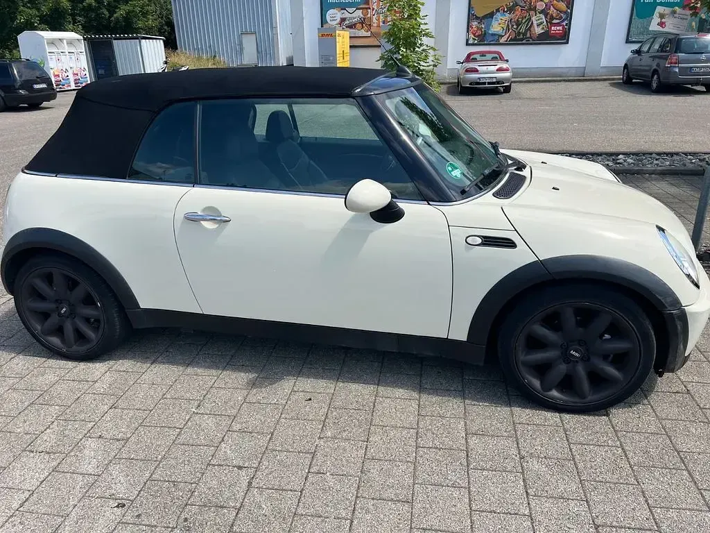Gebraucht Mini Cooper Cabriolet 116 PS (85 kW) 2006 Weiß Cabrio
