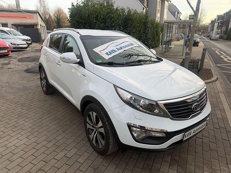 Gebraucht Kia Sportage Spirit 184 PS (135 kW) 2012 Weiß SUV