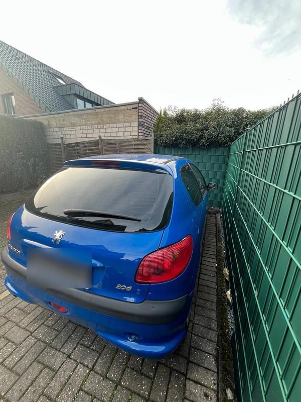 Gebraucht Peugeot 206 70 PS (51 kW) 2006 Blau Kleinwagen