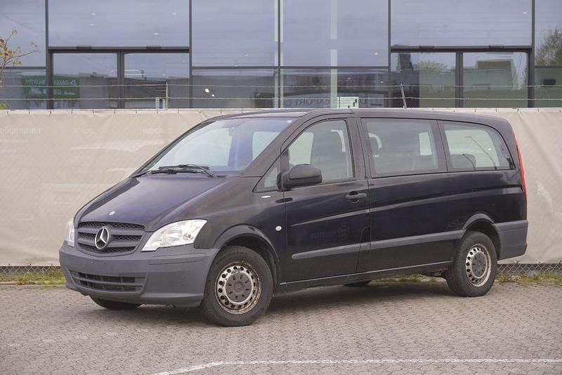 Schwarz Gebraucht 2012 Mercedes Vito Van / Kleinbus | 6.800 € (Superpreis) - Bild 1/4