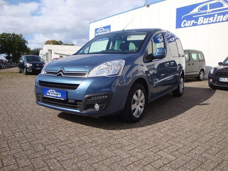 Blau Gebraucht 2016 Citroën Berlingo SELECTION Van / Kleinbus | 7.650 € (Fairer Preis) - Bild 1/4
