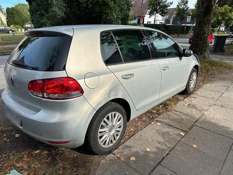 Grau Gebraucht 2009 VW Golf VI Kleinwagen | 2.500 € (Superpreis) - Bild 1/4