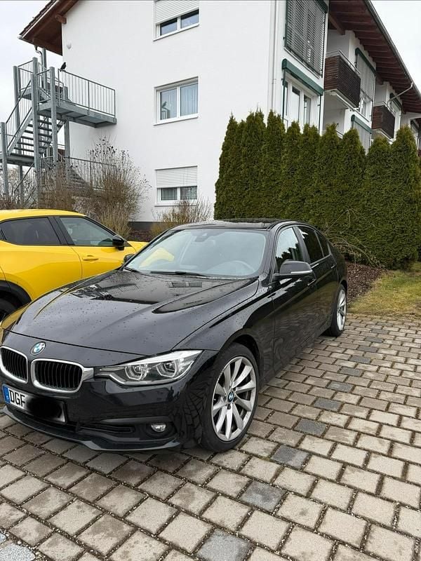 Gebraucht BMW 318 150 PS (110 kW) 2018 Schwarz Limousine